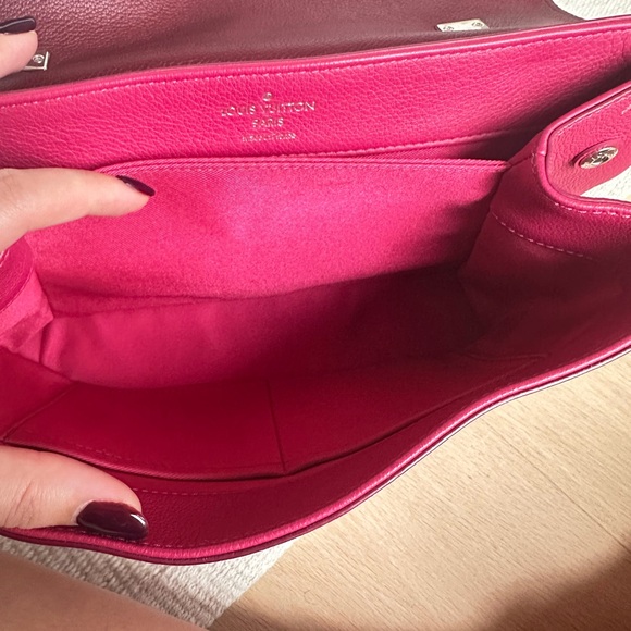 Louis Vuitton Lockme bag - Picture 7 of 12